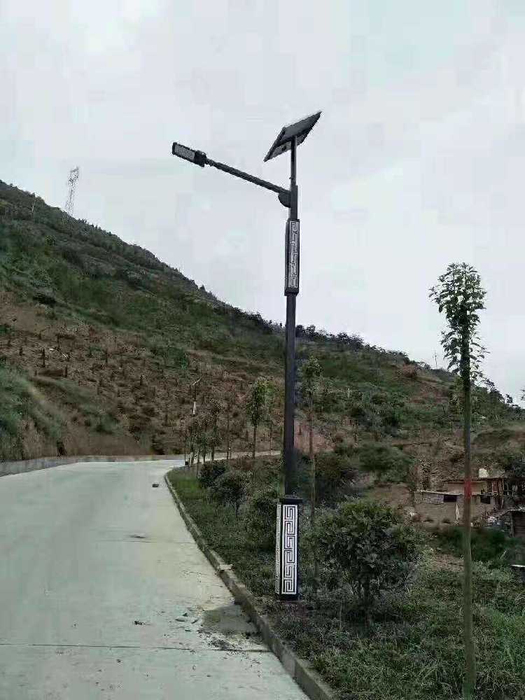 雁塔区仿古太阳能路灯